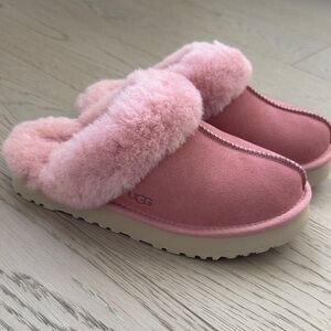 UGG Blush Pink Shearling Slide Clogs